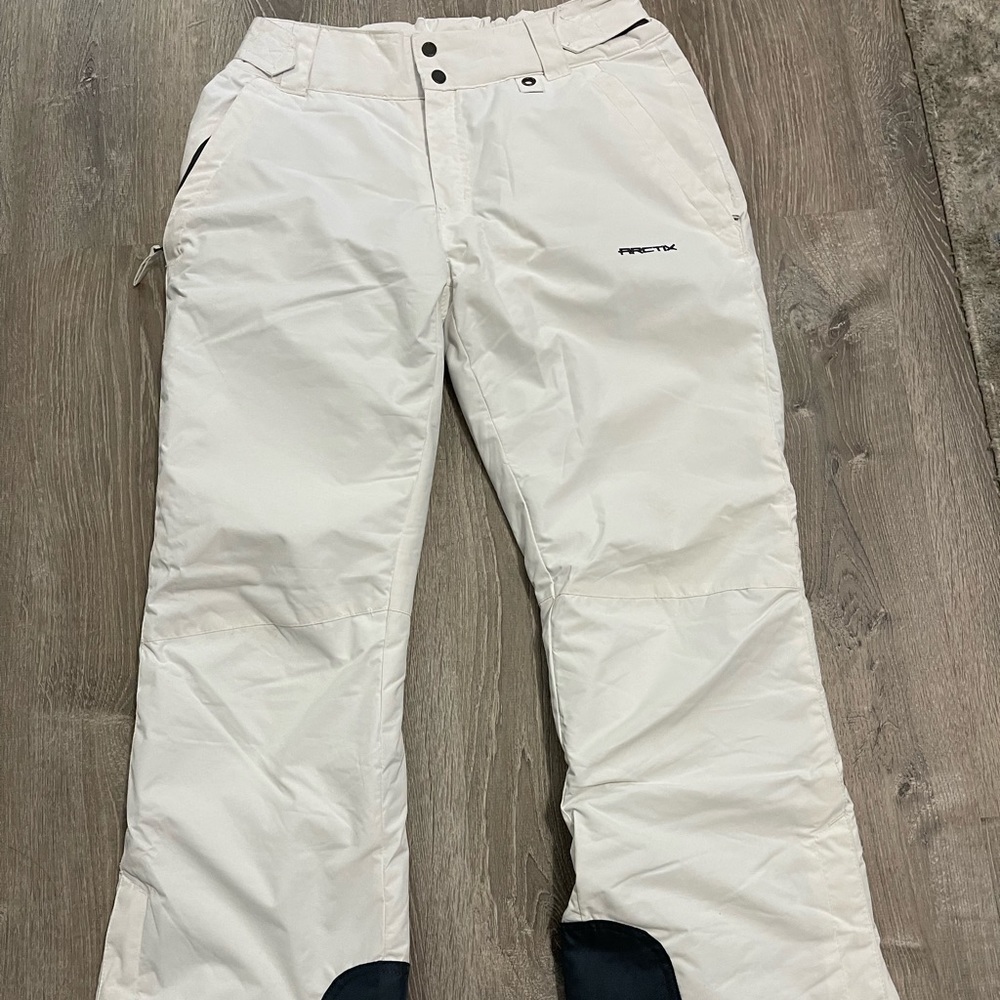 Arctic Ski pants Women, Large, Regular Fit. Inseam 31”. One Time Used